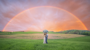Engagés envers quelqu’un de plus grand que le mariage
