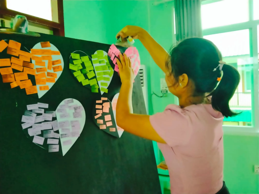 WANTED : Relecteur bilingue pour un programme de protection des familles