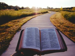 9 conseils pratiques pour lire la Bible