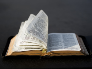 Et si tu mémorisais la Bible cette année ?