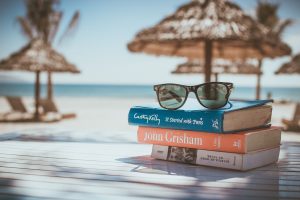 Petits lecteurs ? Pleins de mini livres de qualité pour vos vacances d’été !