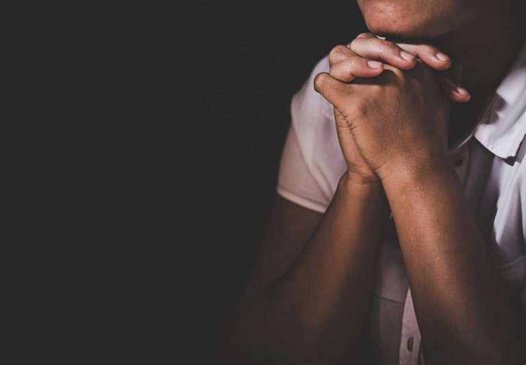 christian_life_crisis_prayer_god_woman_pray_god_blessing_wishing_have_better_life_man_hands_praying_god_with_bible_begging_forgiveness_believe_goodness_9fe0294dd0