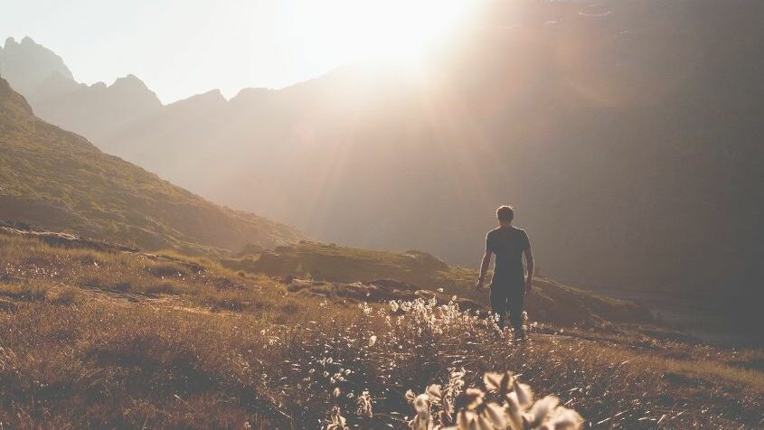 Le miracle ordinaire du culte chrétien. Les disciples sur le chemin d’Emmaüs (2/2)