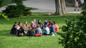 Comment utiliser « Parle-moi maintenant par Éphésiens » lors de vos échanges en groupe autour de la Bible ?