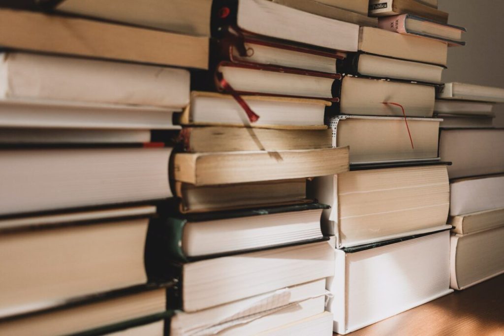Pourquoi et comment organiser sa bibliothèque théologique