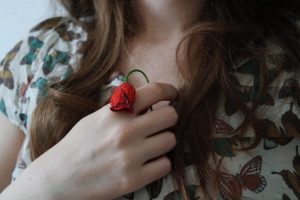 Le point commun entre une cicatrice, une engelure et une conscience flétrie