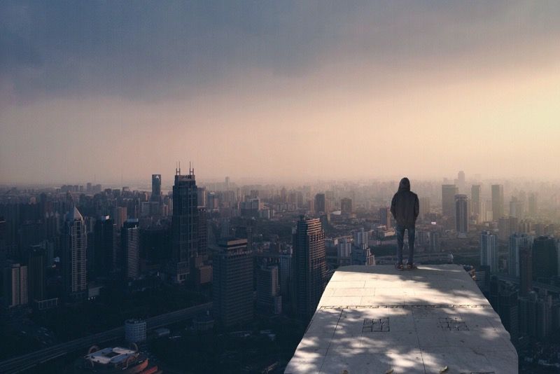 C. S. Lewis parle de la valeur infinie d’un individu dans le christianisme