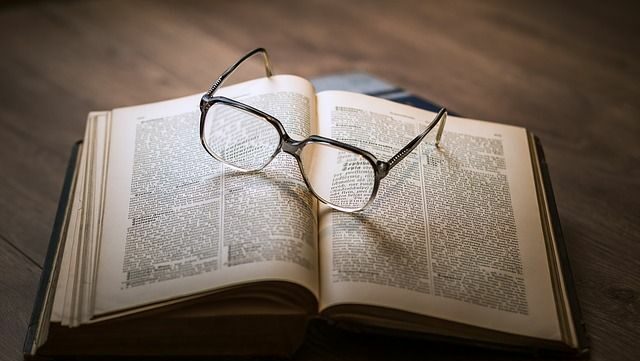 knowledge_1052010_640_f45b434a18