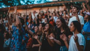 Où sont passés les cris de joie dans l’Église ?