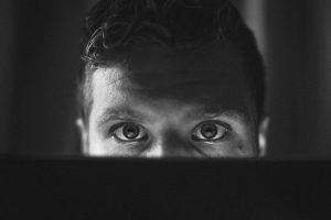 Les ténèbres du porno et l’espérance de l’Évangile