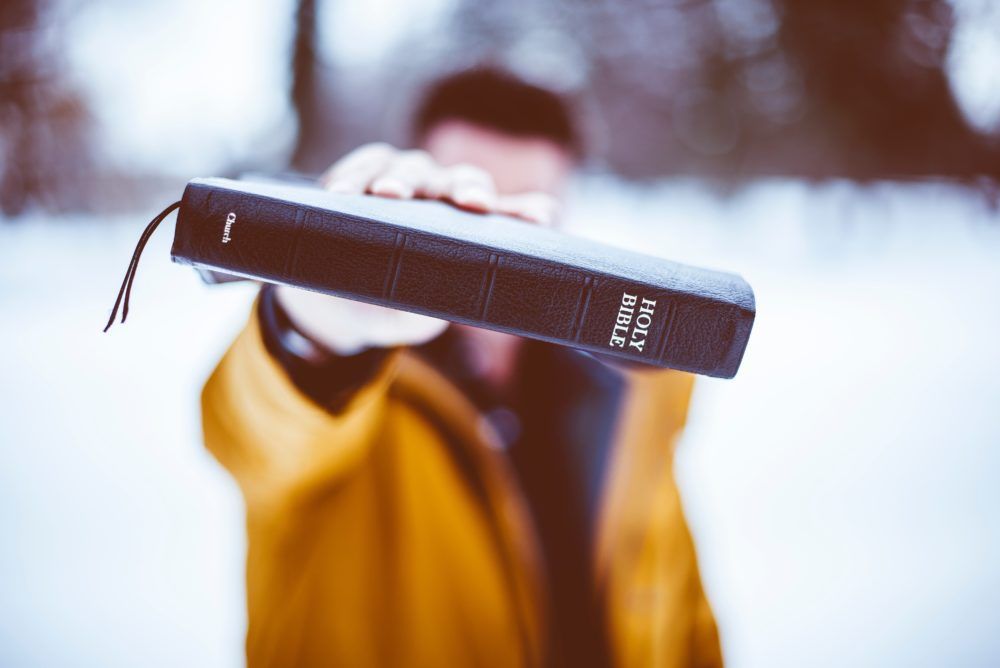 Peut-on vraiment défendre la « prédication textuelle » bibliquement ?