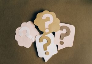 HELP ! 4 épisodes pour tes amis qui s’intéressent à la foi