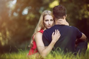 Comment comprendre la soumission de la femme envers son mari ?