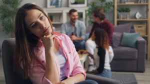 Mon conjoint devrait-il parler de nos problèmes de couple à d’autres ?