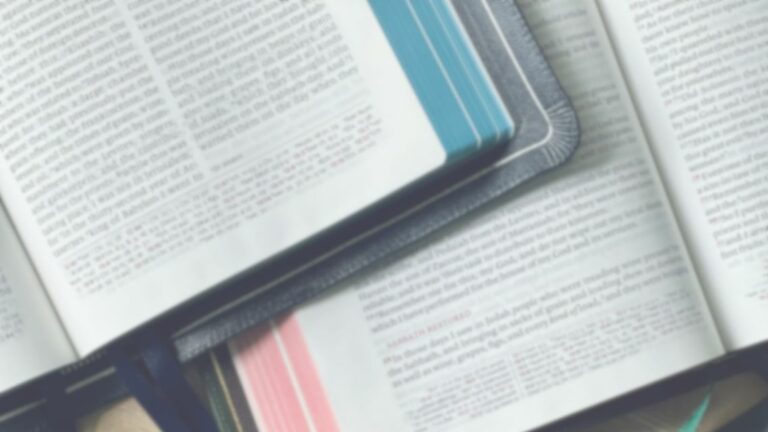 Catholiques ou protestants : quelle Bible faut-il suivre ?