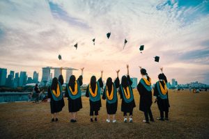 Pourquoi la présence des femmes est importante dans les facultés de théologie ?