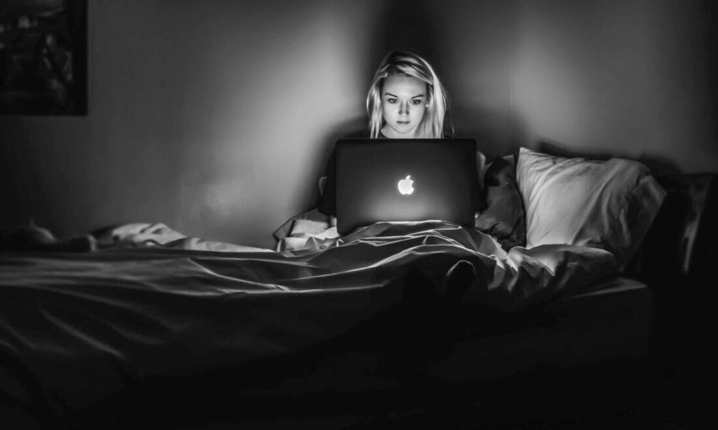 Pornographie et masturbation féminine : si on en parlait ?